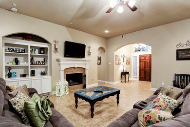 703 Weisinger Dr, Magnolia, TX 77354 - photo 5