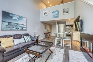 5111 Manett St unit 208, Dallas, TX 75206 - photo 4