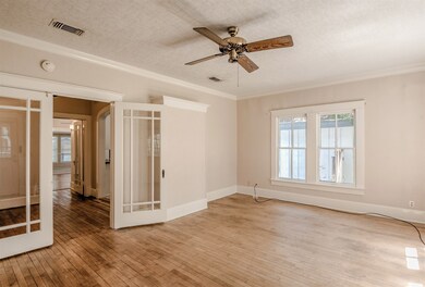 406 W Sidnor St, Alvin, TX 77511 - photo 6