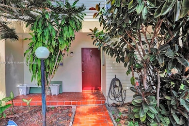 2701 N 34th Ave unit 1D, Hollywood, FL 33021 - photo 4