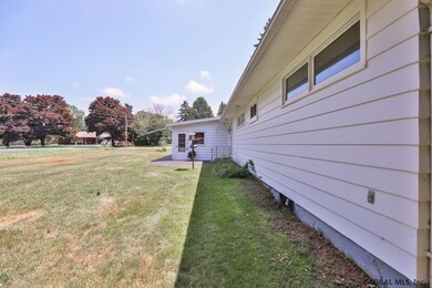 7 Middle Rd, Troy, NY 12180 - photo 6