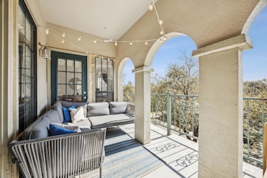 Balcony with an outdoor living space