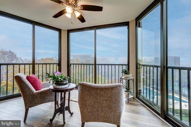 5901 Mount Eagle Dr unit 918, Alexandria, VA 22303 - photo 6