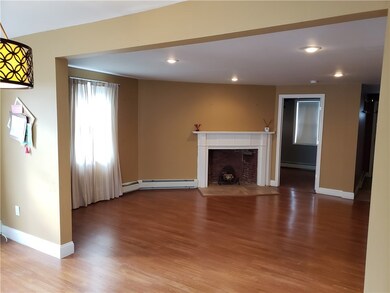 17 Royal Ave, Cranston, RI 02920 - photo 6