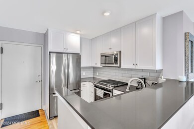 006_1706_park_avenue_4c-001_09_377