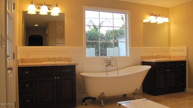 Master Tub/ His & Her sinks
