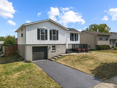 1738 Rivermont Rd, Columbus, OH 43223 - photo 2