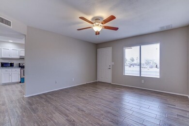 318 W 18th Ave-7