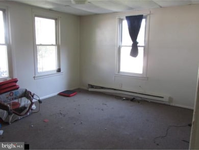 417 W Mcneal St, Millville, NJ 08332 - photo 2