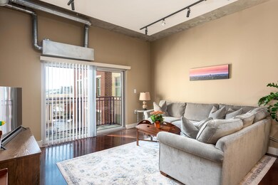 150 Bee Street Unit 406-004-013-KL2 2262