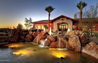 CLUB HOUSE