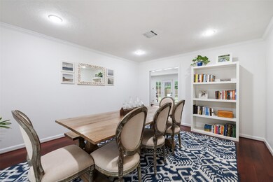 1142 Chamboard Ln, Houston, TX 77018 - photo 4