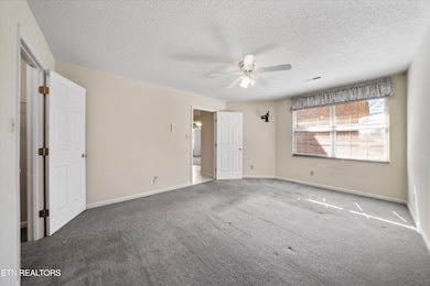 09-7332 Shalimar Point Way07