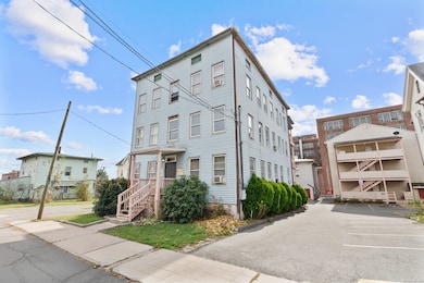 14 Crown St unit 3E, New Britain, CT 06053 - photo 2