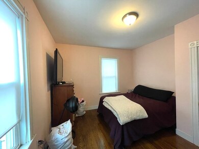 32 Prince St unit 3, Brookline, MA 02445 - photo 2