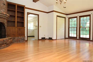 15 Greyledge Dr, Albany, NY 12211 - photo 7