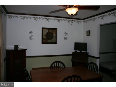 20 Bennett Ct, Swedesboro, NJ 08085 - photo 7