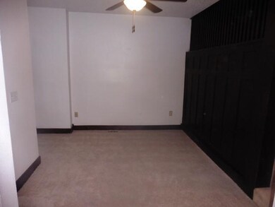 1630 12th St, Des Moines, IA 50314 - photo 6