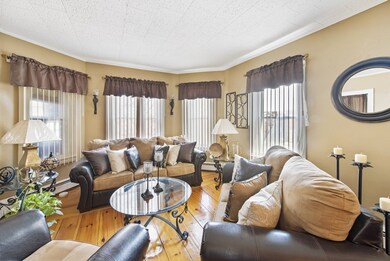 125 Osgood St, Lawrence, MA 01843 - photo 3