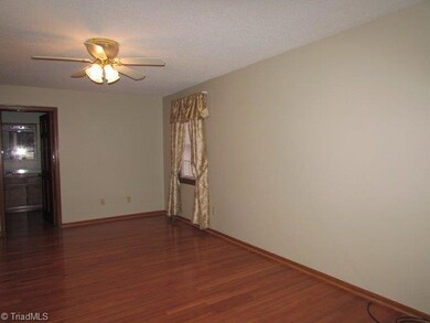 3215 Whale Tail Rd, Asheboro, NC 27205 - photo 6