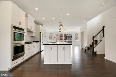 42601 Lisburn Chase Terrace, Chantilly, VA 20152 - photo 7