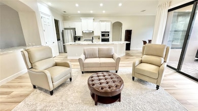 Living Room view to Kitchen