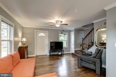 5732 Biscayne Dr, Alexandria, VA 22303 - photo 5