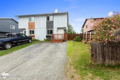 14-Exterior Front MS_9403