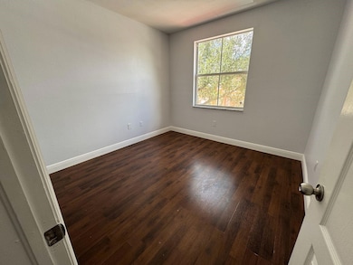 922 NW 134th Ave, Pembroke Pines, FL 33028 - photo 4