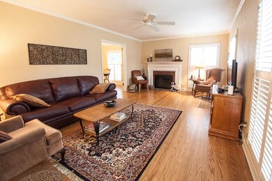 6605 Forest Ct, Windsor Heights, IA 50324 - photo 4