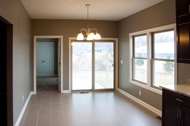 5745 Victory Dr, Columbus, IN 47203 - photo 5