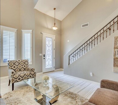 13825 Lago Vista Ave, Horizon City, TX 79928 - photo 5