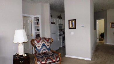 5939 Naughten Pond Dr unit 5939, Columbus, OH 43213 - photo 4