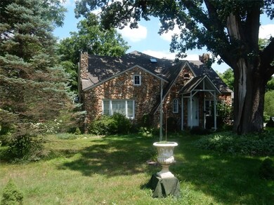 806 NW A St, Bentonville, AR 72712 - photo 2