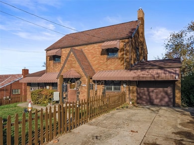 3805 Vistaview St, West Mifflin, PA 15122 - photo 2