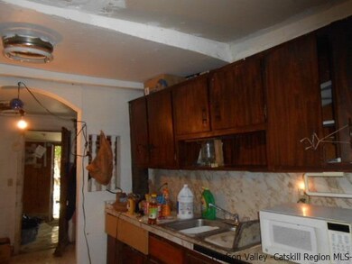 51 Oakes Rd, Highland, NY 12528 - photo 2