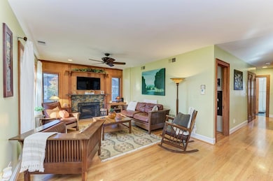 322 E Elm St, Lombard, IL 60148 - photo 5