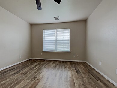 3826 Jewel Point Dr, Spring, TX 77386 - photo 7