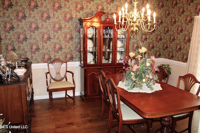 12190 Whispering Pines Dr, Olive Branch, MS 38654 - photo 4