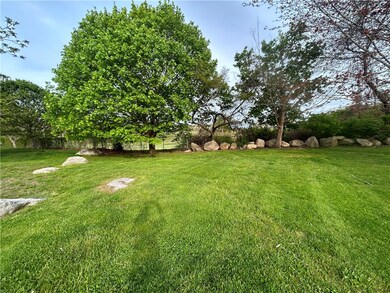 148 Watch Hill Rd, Westerly, RI 02891 - photo 4