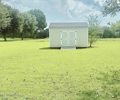 7301 Big Point Rd, Moss Point, MS 39562 - photo 5
