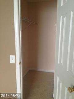 9262 Cardinal Forest Ln unit D, Lorton, VA 22079 - photo 7