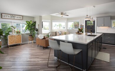 Kitchen/Living Room