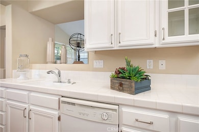 41 Paseo Vespertino, Rancho Santa Margarita, CA 92688 - photo 4