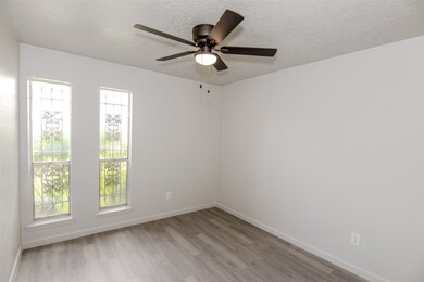 15396 Chipman Ln unit 5396, Houston, TX 77060 - photo 6
