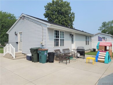 197 Doyle Dr, North Tonawanda, NY 14120 - photo 3