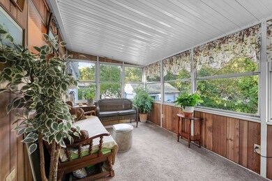 131 Jupiter Cir, West Wareham, MA 02576 - photo 3