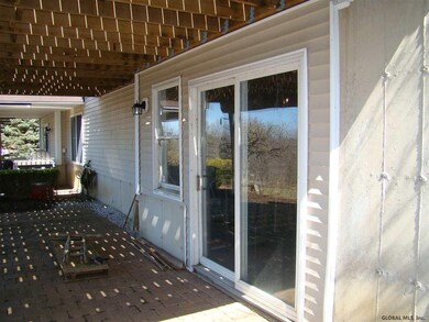 41 Lori Jean Place, Troy, NY 12182 - photo 2