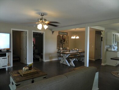 307 W Cleveland St, Prairie Grove, AR 72753 - photo 5