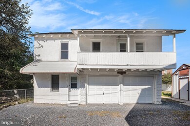 32 E Race St, Pottstown, PA 19464 - photo 5